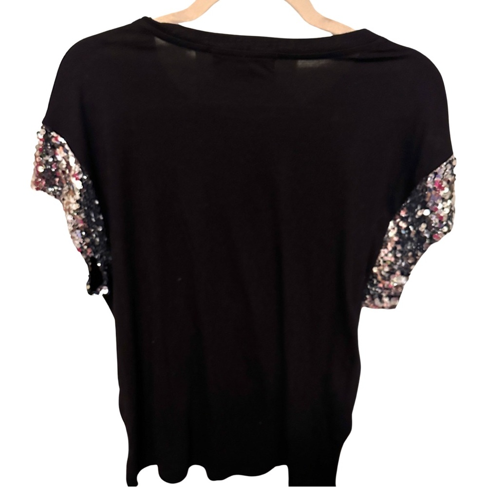 Rare Daydreamer Sequin Short Sleeved Band Tee M NWT - Picture 3 of 6